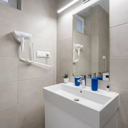 The Rose Garden - Apartment Budapest